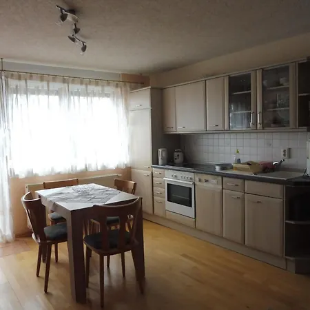 Διαμέρισμα Fuer 5 Personen In Radewege, Berlin Radewege